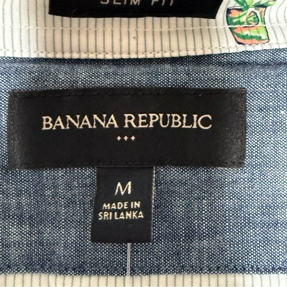 Banana Republic NWT 100% cotton Drink Embroidered Pattern Medium